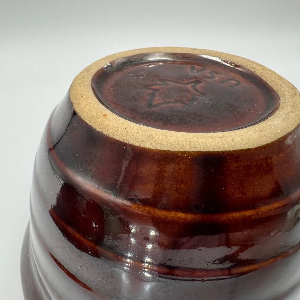Maple Leaf Monmouth USA Pottery Stoneware‎ Brown Ribbed Beehive Bowl Vintage 5